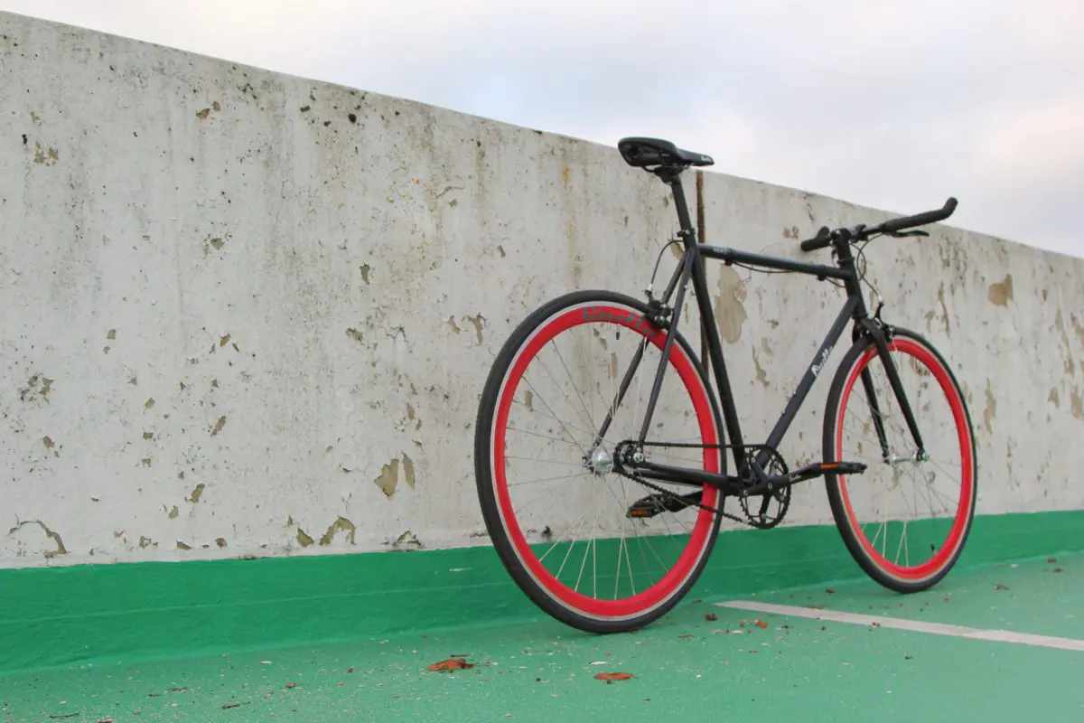 Nero Courier Red Single Speed Bike - Image 8