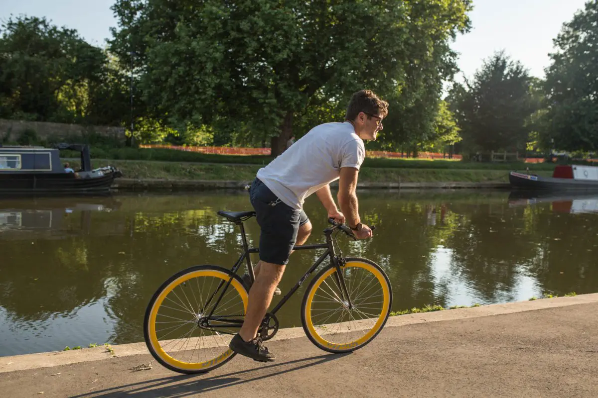 Nero Courier Yellow Single Speed Bike - Image 3
