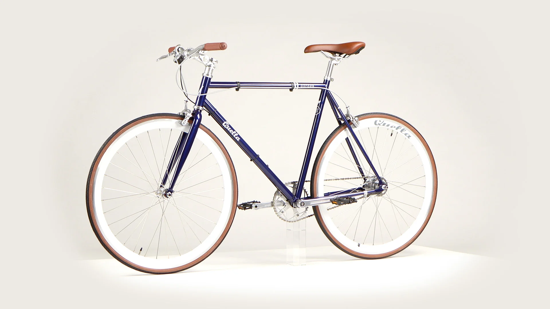Varsity Oxford Classic Geared Bicycle - Image 54