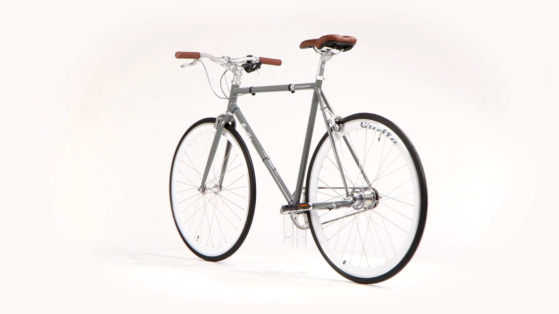 Varsity Edinburgh Classic Geared Bicycle - Image 42